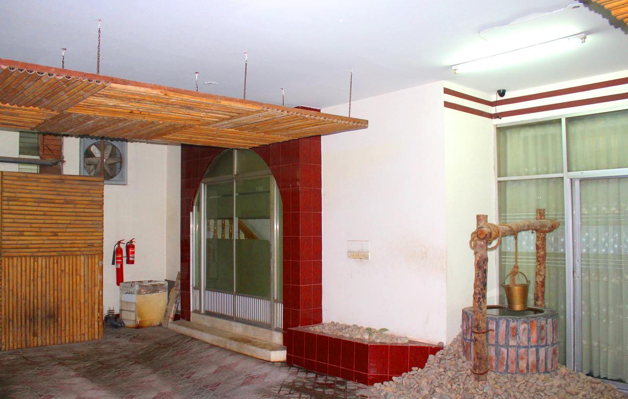 Hotel Uttara Dhaka Buitenkant foto